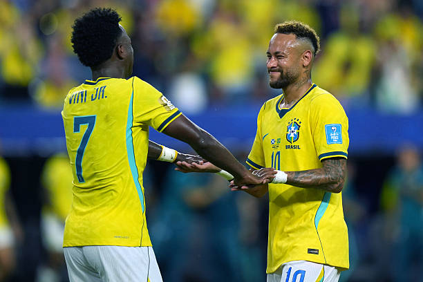 Neymar vuelve con Brasil en busqueda de la sexta copa del mundo